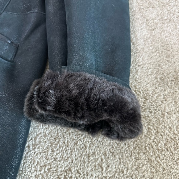 Italian Merino Shearling Fur Coat - Picture 7 of 7